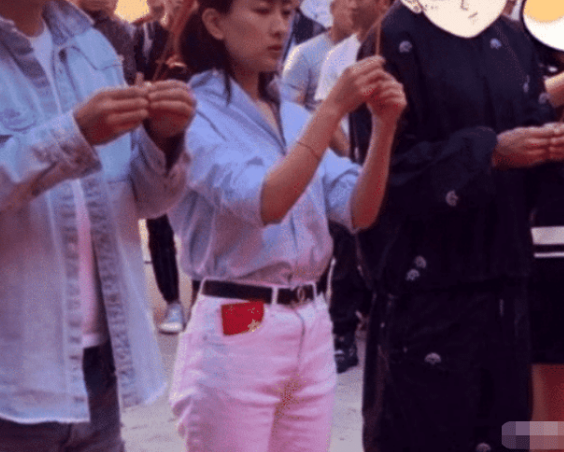 马苏|38岁的马苏有多真实？没了10级美颜滤镜后，网友：这不是我们村的村花吗？