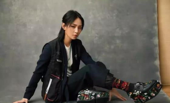 |被封杀已经14年，之后手捧256个大奖，她说：我确实已经过气了