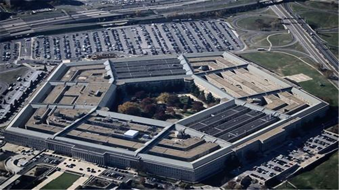 特朗普|美国政府要“换血”了？特朗普宣布连任成功之后第一步！