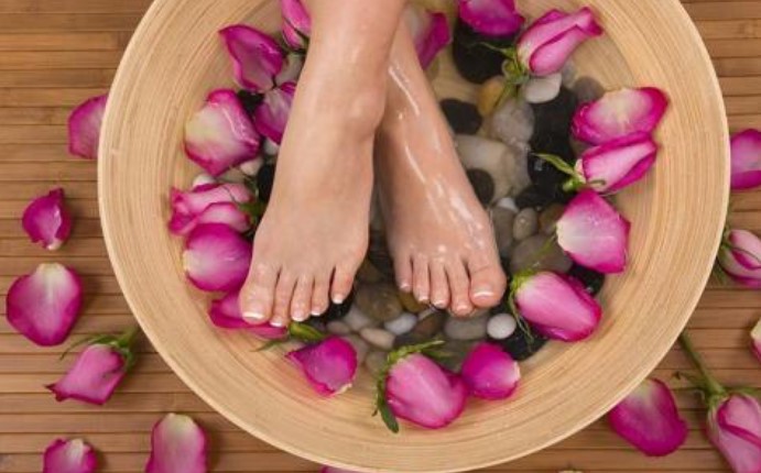 糍粑|做足疗太久，会有可能让男性遗精？足疗的真相