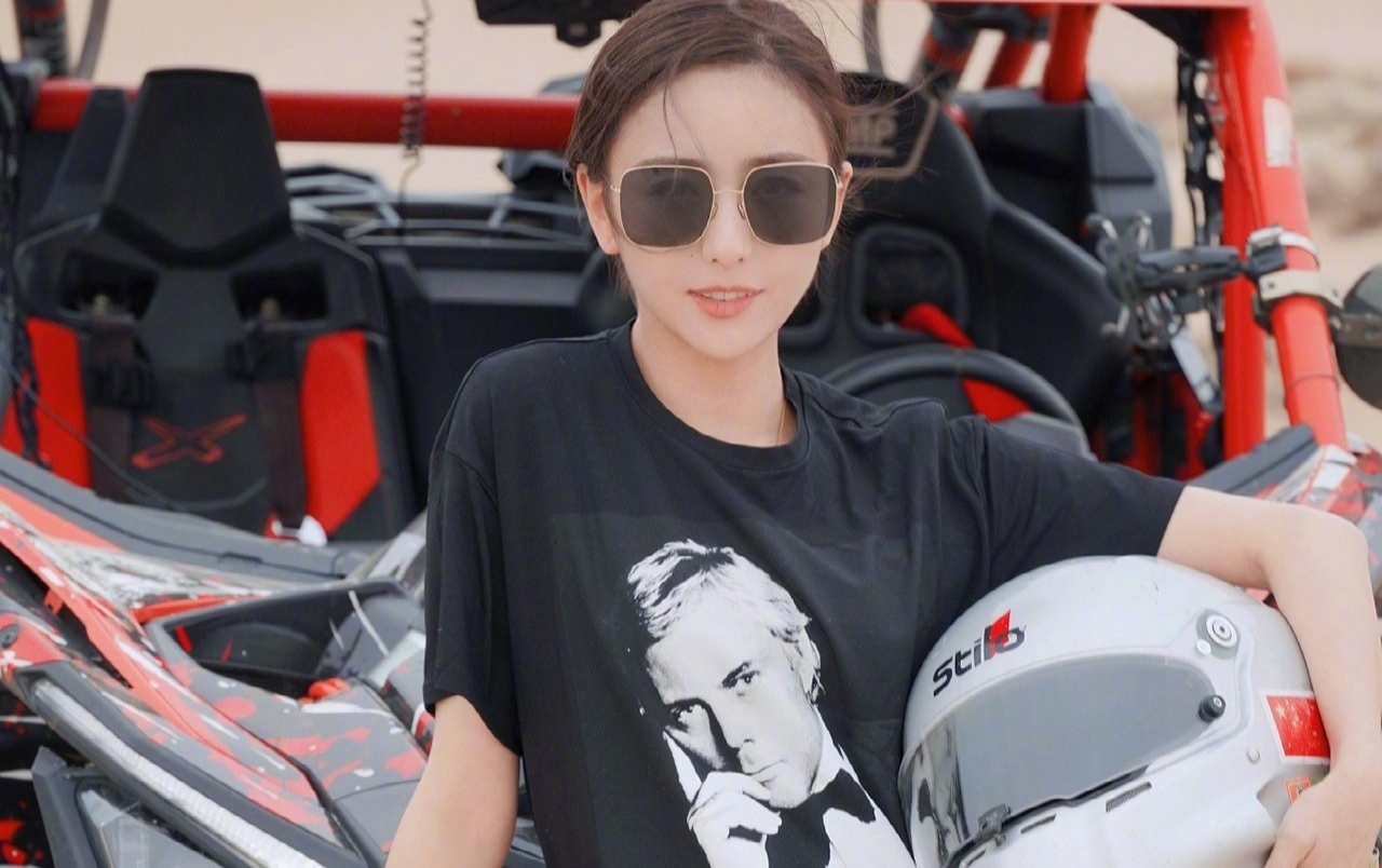 「佟丽娅」佟丽娅工作室证实，陈思诚和丫丫已经离婚，谁对谁错