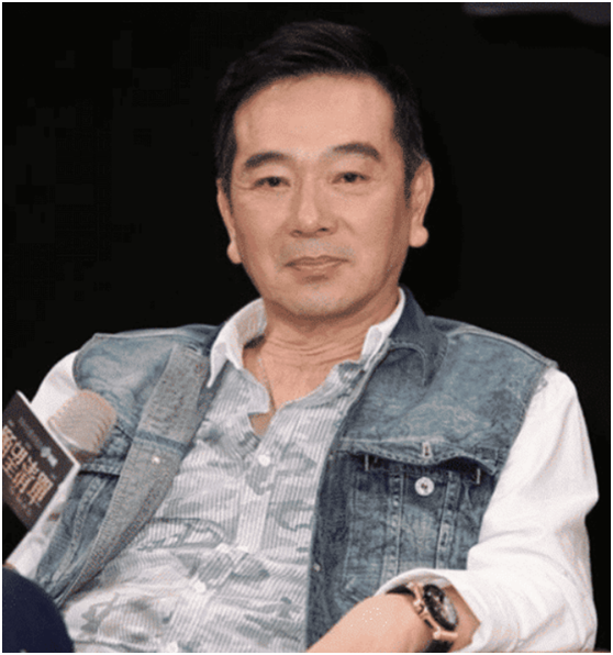 「张一山」他追了妻子4年，两个儿子都是试管婴儿，如今幸福美满