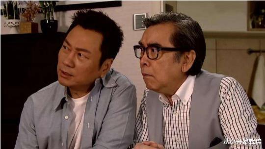 黎耀祥|黎耀祥抛弃相恋11年发妻，转身娶了梁耀莲，坦言：感情中没有对错