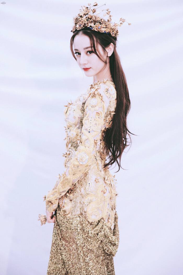 迪丽热巴|新疆三美:一个没戏可拍,一个只能忍气吞声,一个被骂滚出娱乐圈