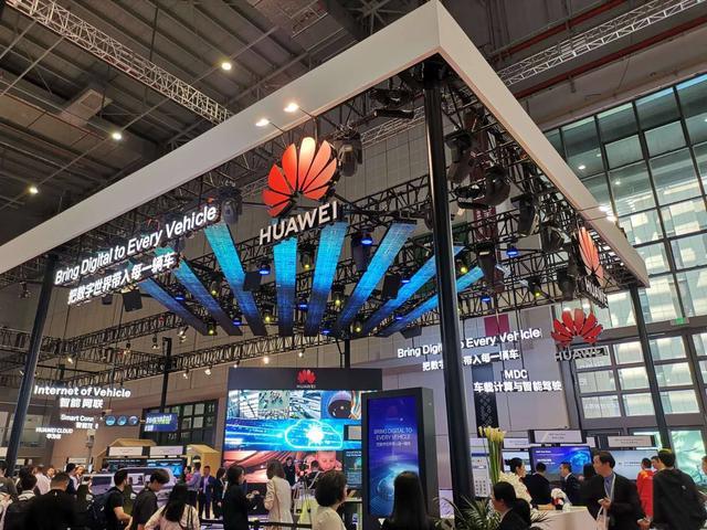 【华为】再次“破冰”！美国升级打压手段，华为突然亮出“杀手锏”