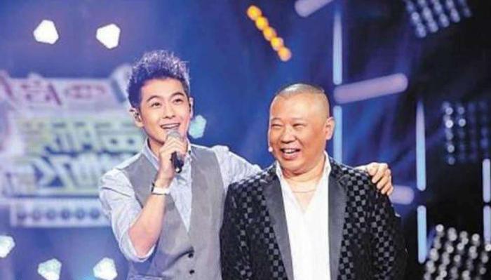 吉克隽逸|明星最“尴尬”合影：第一张就直接笑喷，最受伤的还属吉克隽逸！