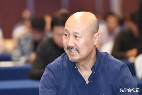 腾格尔|4年心血被“毁”，隐忍了3544天的腾格尔，7天前的“报复”真解恨