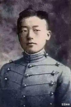 陈佩斯|万茜和林黛玉,竟然跟陈佩斯长得一模一样?
