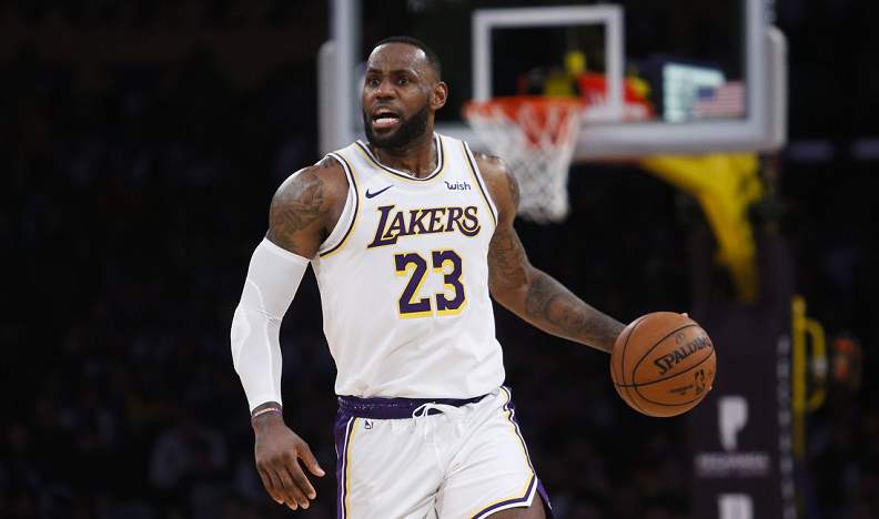 [交易]5换1！利拉德交易筹码曝光，詹姆斯乐了