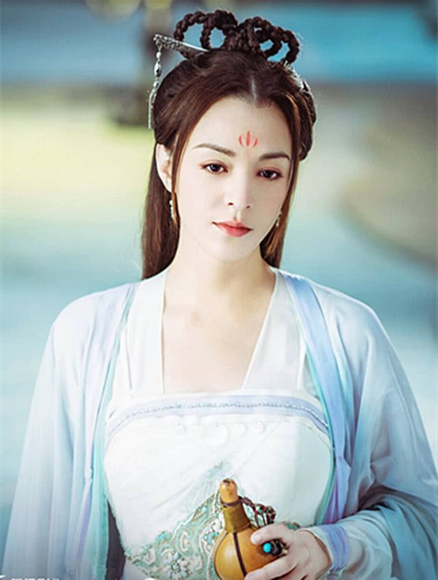 杨贵妃|扮《妖猫传》中杨贵妃获奖，被喷“太丑”，再次古装上镜又被喷？