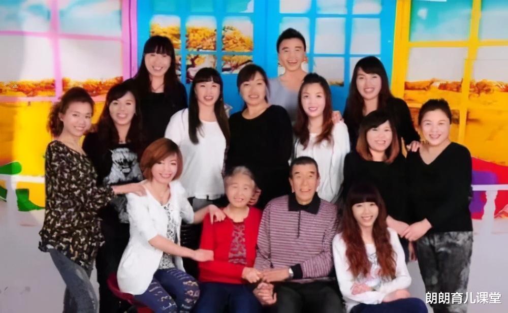 11个姐姐凑32万给弟弟娶妻买房:“扶弟魔”家庭终究成为炮灰