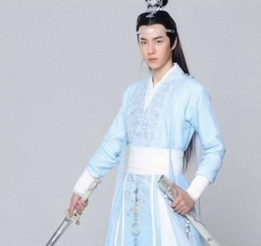 蓝忘机|《陈情令》原初造型曝光！魏无羡扎高马尾、蓝湛却像换了一个人