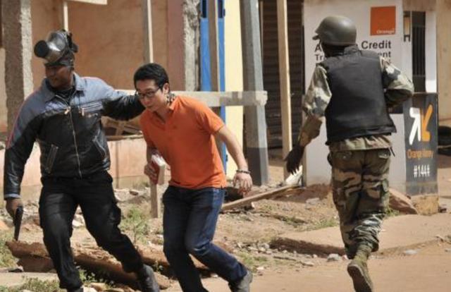 马里|中国大使馆发出紧急通知！总统与总理均已被扣押