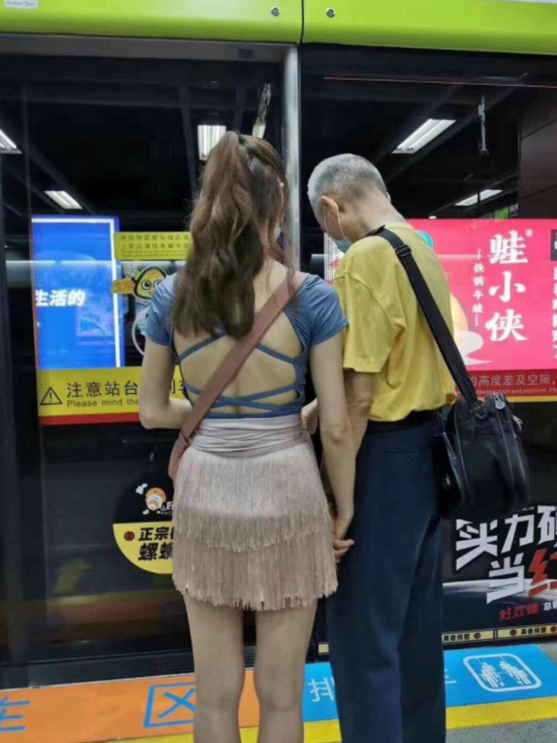 |“老婆跟男同事出差，回来之后就成这样了......”她这是把我绿了？