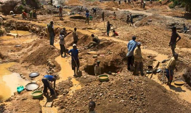 马里|中国大使馆发出紧急通知！总统与总理均已被扣押