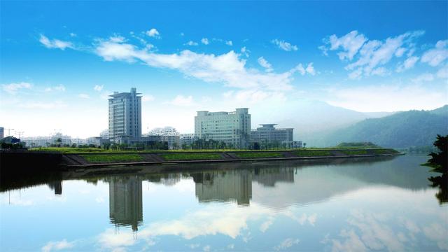 『浙江省』我国4个有“江”字的省份，每个经济都很不错，你更看好哪个呢？