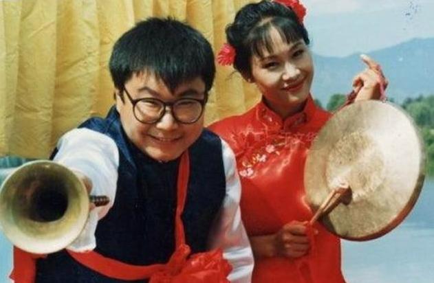 尹相杰|著名歌手尹相杰近况:瘦成“皮包骨”认不出,紧随于文华像“跟班”