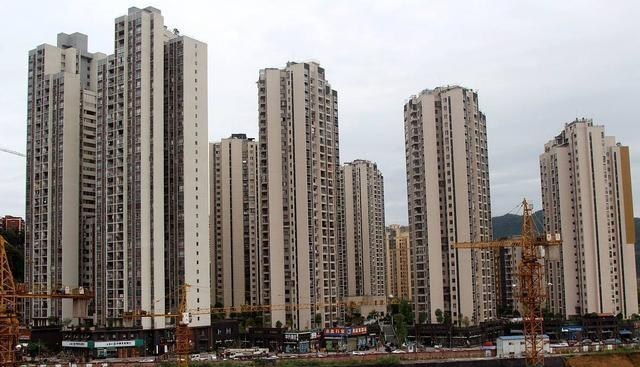 滨江|还在歧视“一楼”和“顶楼”？建筑学家忠告：这3个楼层才不要买
