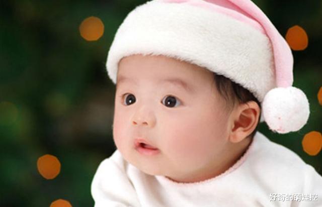 |有种“基因”叫梅婷，7岁女儿越长越美，黑眼圈都跟妈妈如出一辙