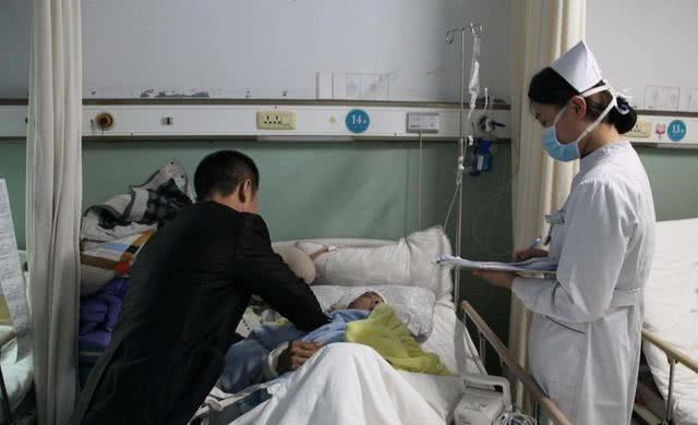 「肝癌」30岁小伙，肝功消失殆尽，入院就下了病危，医生：这件事做太多了