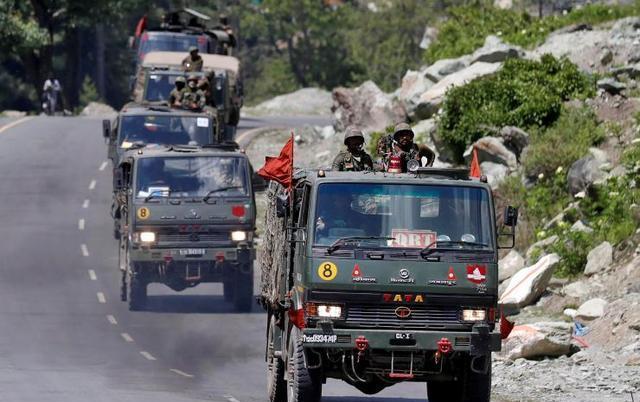 印度@喜马拉雅山传来2声爆炸,印军称至少107人丧生,莫迪下令火速救援