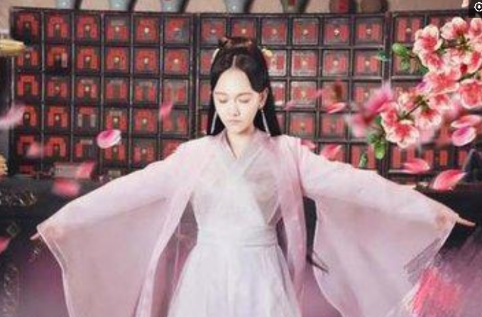 《新白娘子传奇》连连被翻拍，众多版本的白娘子，你更pick谁？