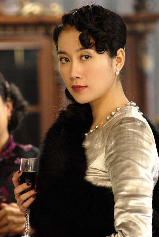 |曾为了拍戏喝媚药，出道22年仅有一部代表作，现在参加演员2要翻红？