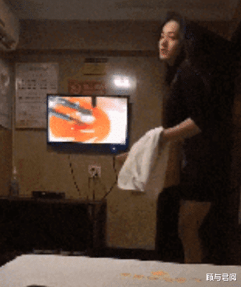 当红女星|足疗店妹纸神似当红女星,被网友重度围观下足疗店关门大吉!