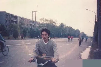 张柏芝|媒体爆料周星驰张柏芝疑似已经结婚了？网友们纷纷表示，难道是真的