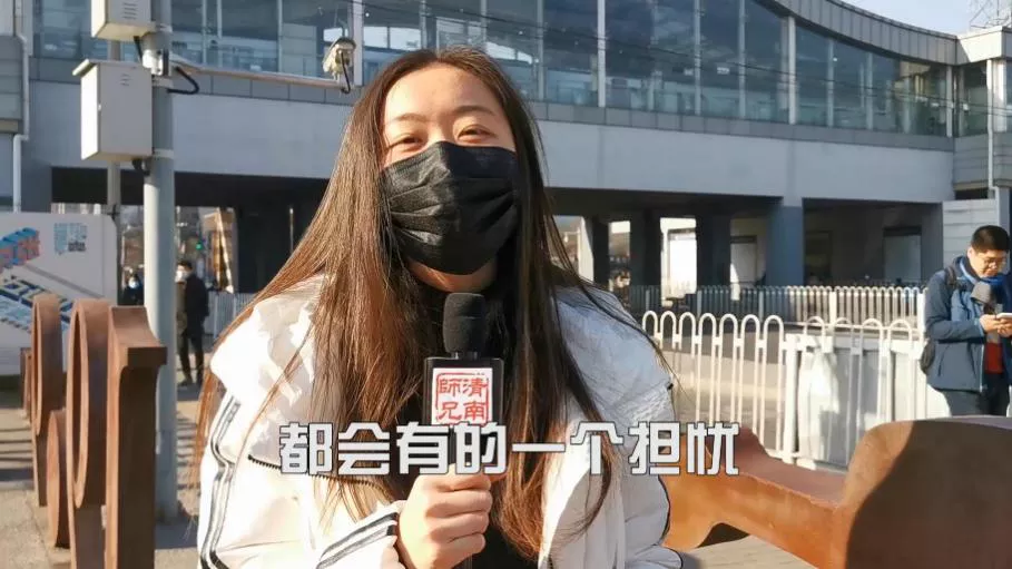 女孩|把50cm仙女管塞入体内的女大学生,是自虐上瘾吗?