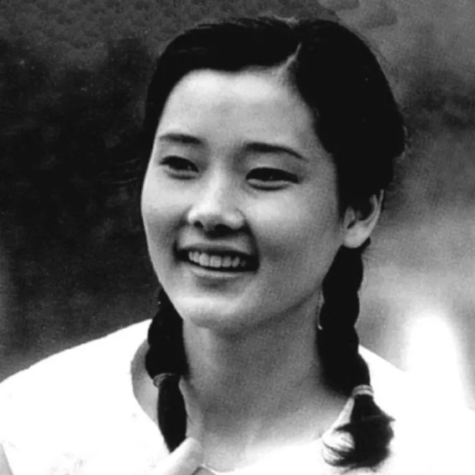 越剧|因长得太美无人敢追，父亲因她终身不娶，她的魅力究竟有多大？