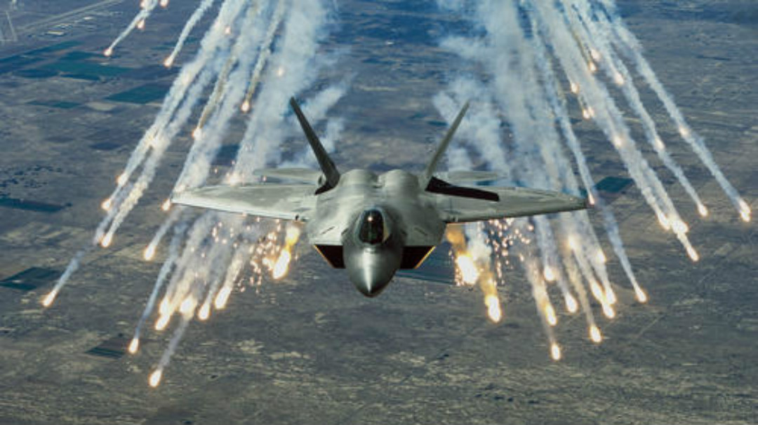 美国|对美“反制”正式开始！中下令反击，打击美国的“左膀右臂”！