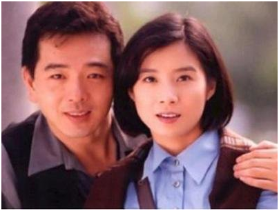 「张一山」他追了妻子4年，两个儿子都是试管婴儿，如今幸福美满