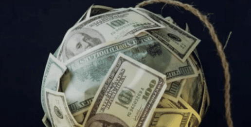 【退市】特朗普拦不住了，中国持续抛售1200亿美债后，美亮出最终“底牌”