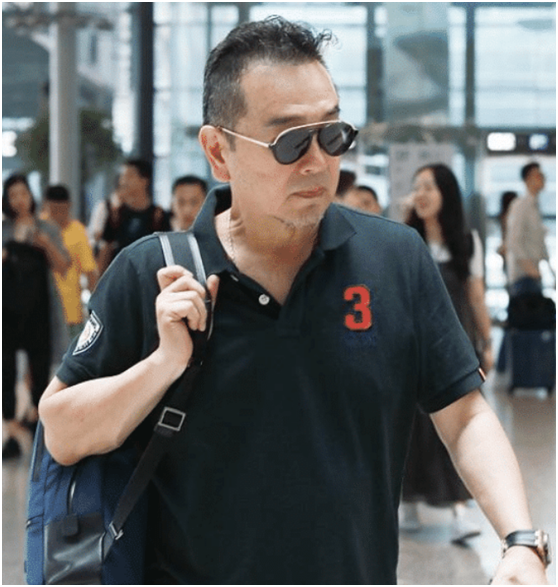 「张一山」他追了妻子4年，两个儿子都是试管婴儿，如今幸福美满