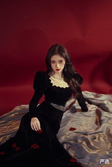 鞠婧祎|腿长和腿细哪个更重要？159的鞠婧祎和173的关晓彤告诉你，太真实