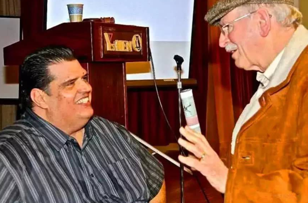 警察|传奇卧底杰昆，在黑帮潜藏24年，喊话上司：再不收网我就成老大了