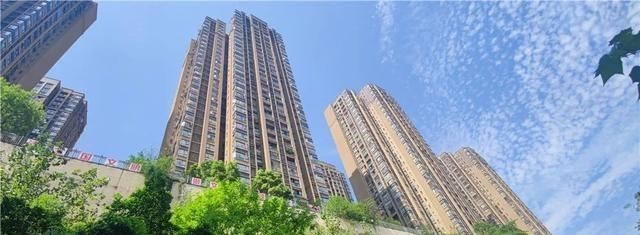 山西省 涪陵一小区竟因电梯火遍全国，业主却哭笑不得！