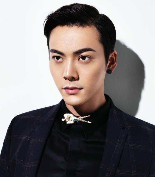 黄晓明|混不好就得回家继承家产的8位明星，林俊杰还挣扎，他俩被拖走了