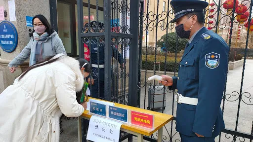 张碧晨|国内多名女星“私密照片”被泄露，2元70张打包贩卖？！