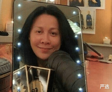 严选|女明星素颜好真实，有些人几乎认不出？不画眉毛的刘嘉玲太憔悴