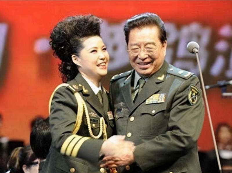 李双江|李天一入狱7年，81岁李双江还在等待，54岁梦鸽日渐苍老，今状态如何？