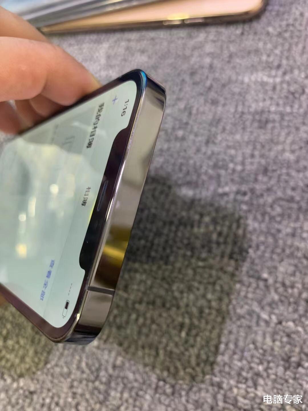 “欲望”一瞬间损失惨重，成人影院害人不浅，“免费”背后是刀子！