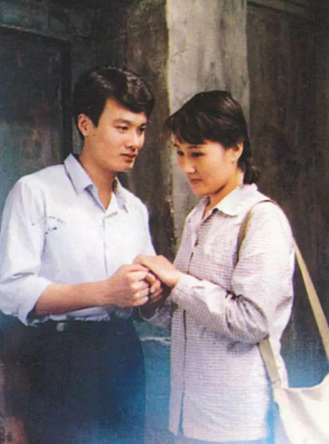 李雪健|李雪健：40年33个影帝，角色塑造太成功，刘少奇夫人拒绝握手