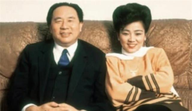 骗子还是天才?首富坐牢18年一贫如洗,出狱“只剩北京264套房”