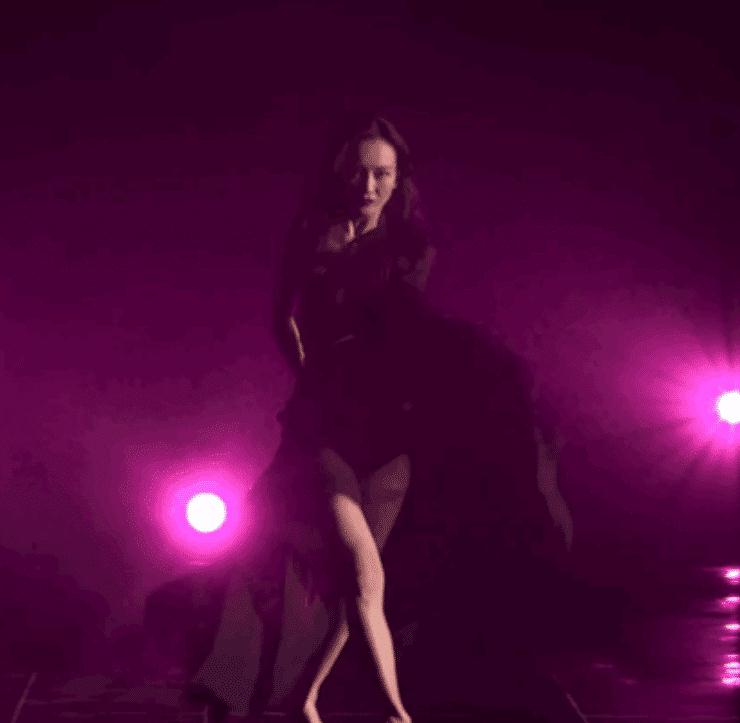 破产|王鸥身材到底如何，当她躺在地板时，和其他姐姐的差距我没看错？