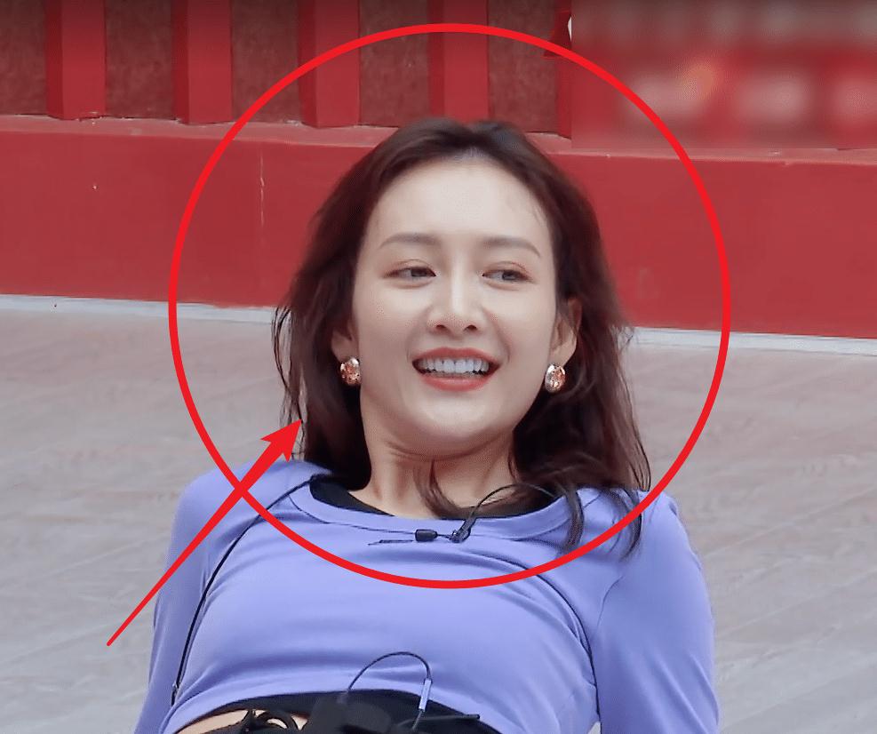 破产|王鸥身材到底如何，当她躺在地板时，和其他姐姐的差距我没看错？