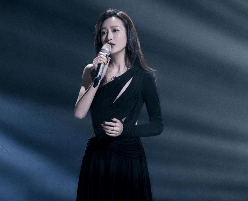 破产|王鸥身材到底如何，当她躺在地板时，和其他姐姐的差距我没看错？