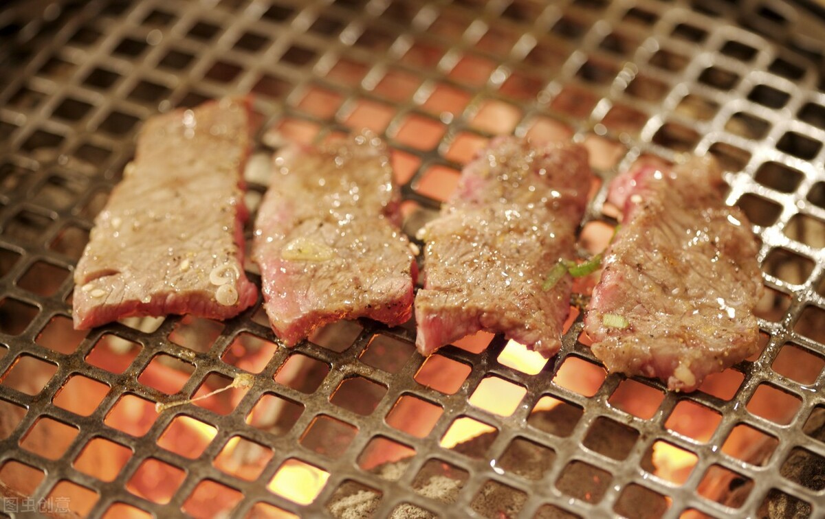 馋嘴的小猫|脑梗的“根源”已发现,红烧肉没上榜,第一名几乎天天在吃!