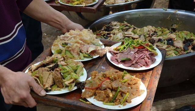 老话说“菜不摆三、筷不成五、席不成六”啥意思?牢记祖训错不了